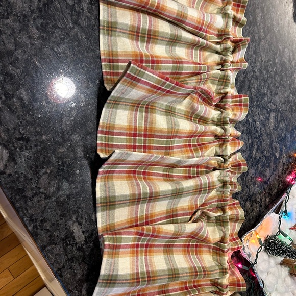 6 Kitchen Curtain Valances Country Print PARK DESIGN Dim. 69”L 14”W - Picture 2 of 8